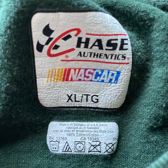 Chase Authentics Nascar Dale Earnhardt Jr. Graphic Tee - Picture 8 of 10